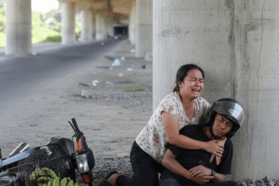 “She Dreamed of Reunion, Then Faced Ruin: After Nights Imagining a Happy Return to the Province, a Wife Suddenly Stopped Hearing From Her Husband—Three Days of Silence Ended With a Call Urging Her to Rush to a Bridge, Where an Unthinkable Scene Awaited That No One in Her Family Expected”